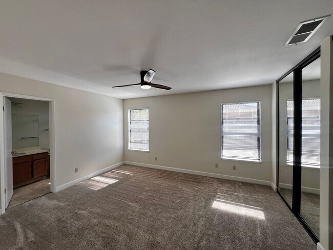 Building Photo - Charming 3-Bedroom, 2-Bath Home in a Highl...