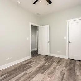 Building Photo - 1609 W Rascher Ave