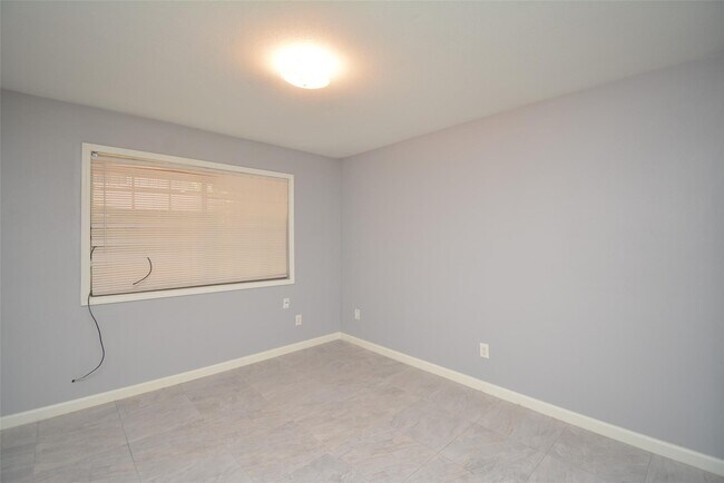 Building Photo - 12633 Memorial Dr