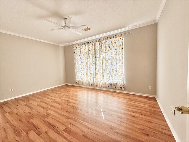 Building Photo - 7906 Autumn Laurel Trail