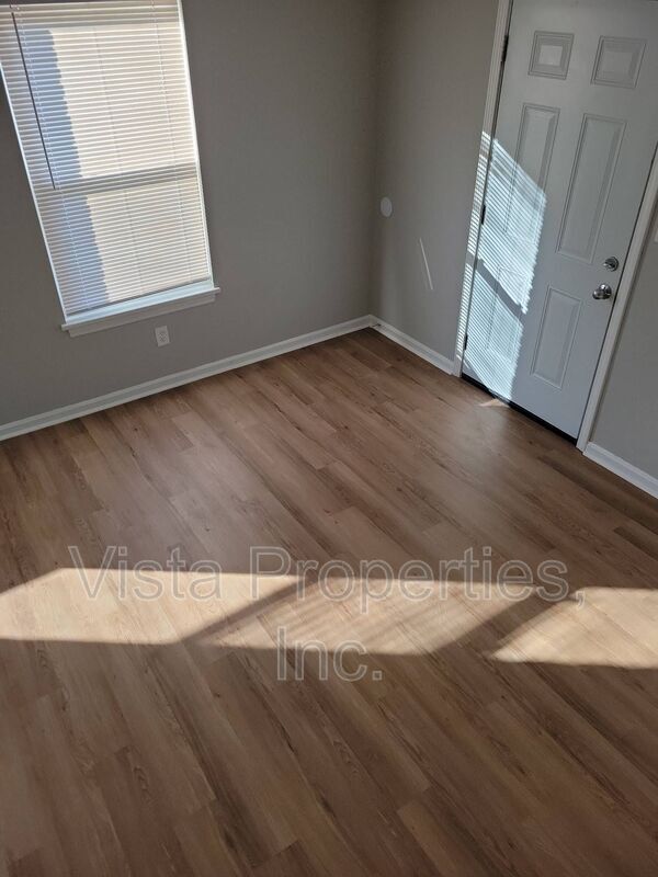 Building Photo - 4808 Saddlebrook Ln