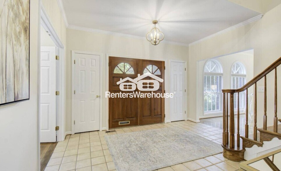 Building Photo - 6212 Massachusetts Ave