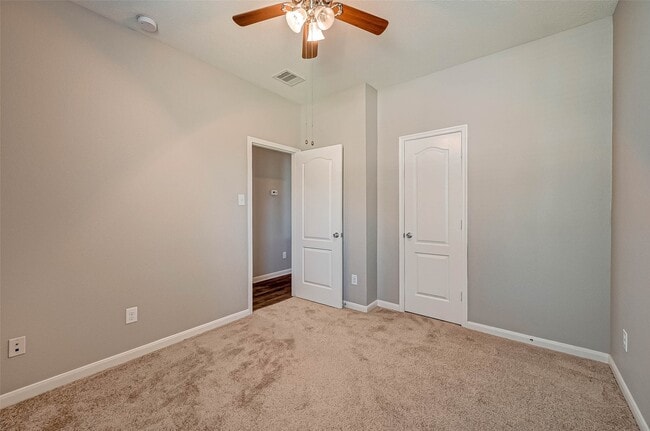 Building Photo - 26123 Parkman Grove Dr