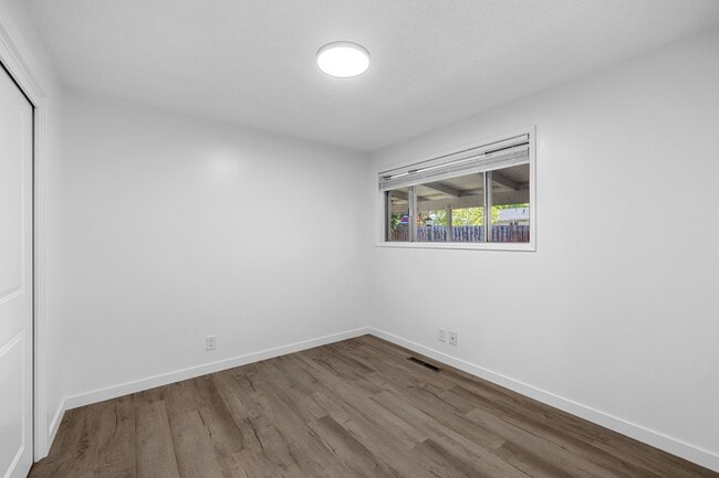 Building Photo - 2918 El Dorado Dr