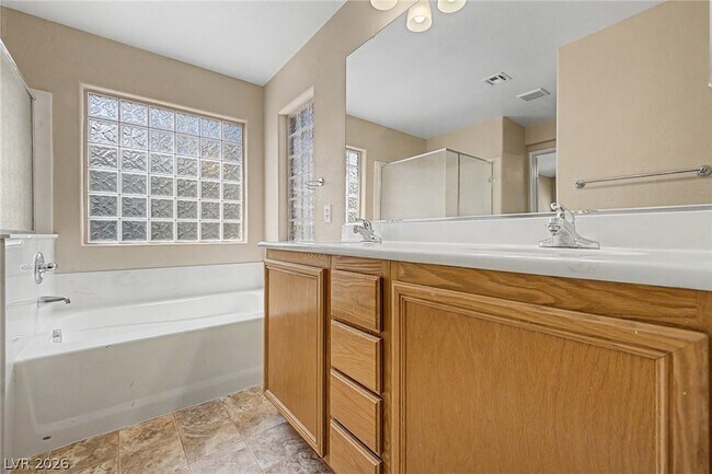 Building Photo - 7819 N Granite City Ct