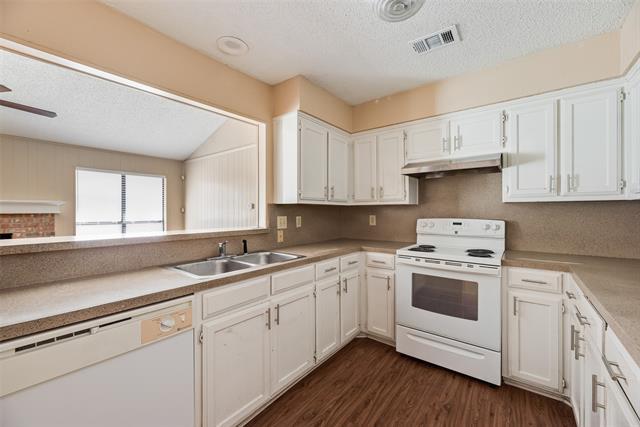 Building Photo - 4724 Berridge Ln