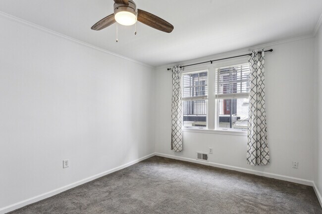 Building Photo - 1072 Piedmont Ave NE