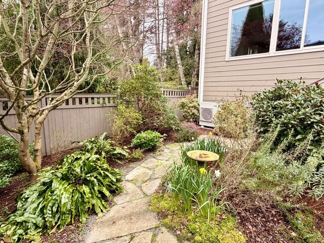 Building Photo - Cedar Park Home