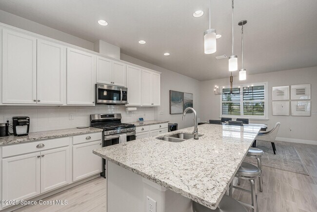 Building Photo - 2706 Addison Dr