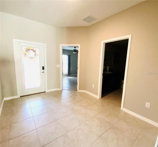 Building Photo - 10832 Sage Canyon Dr.