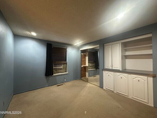 Building Photo - 1500 Ellendale Ct