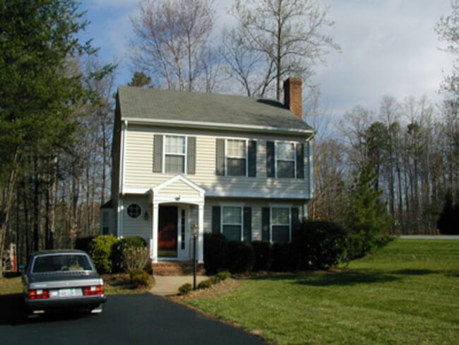Primary Photo - 2034 Heather Glen Rd