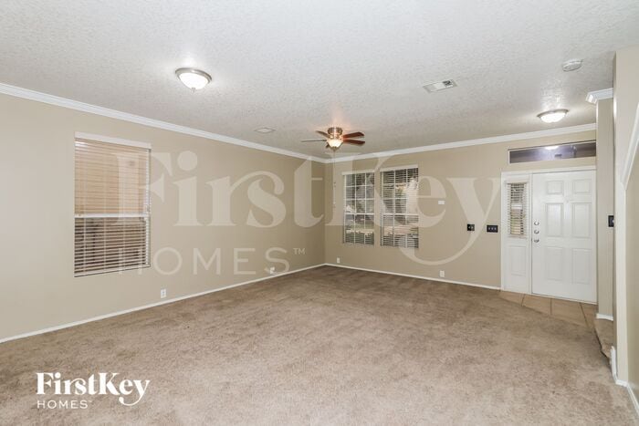 Building Photo - 18922 Sandelford Dr