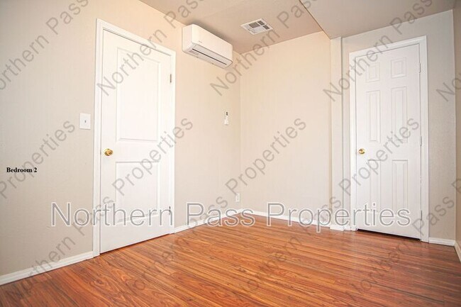 Building Photo - 3512 Idalia Ave