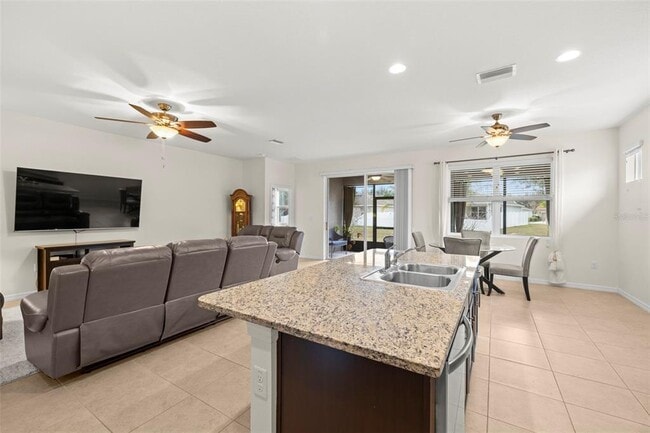 Building Photo - 13562 Paddington Wy