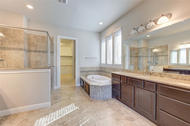 Building Photo - 20411 Fawn Rest Pl