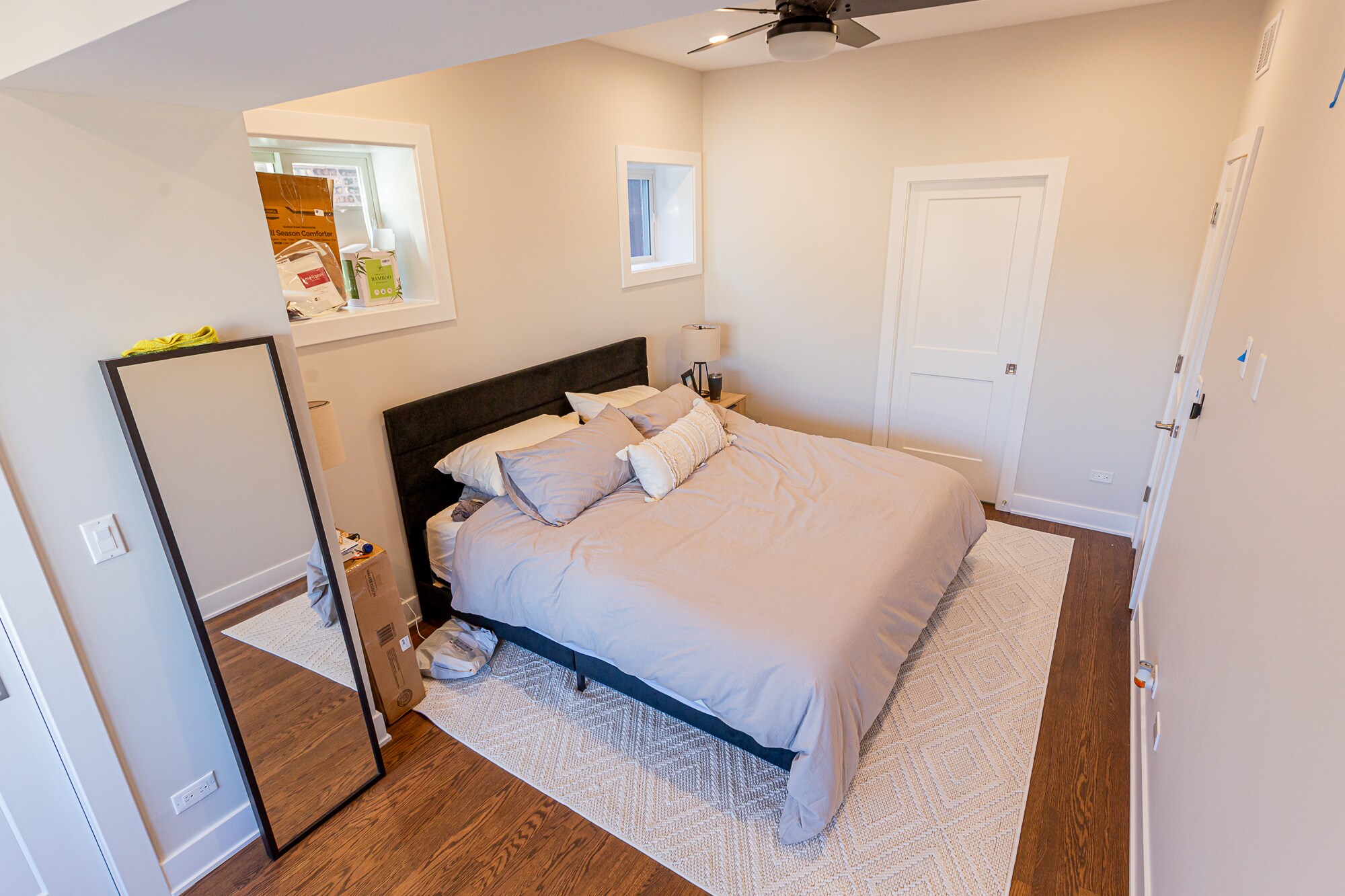 Master Bedroom (Different Unit) - 6527 N Newgard Ave