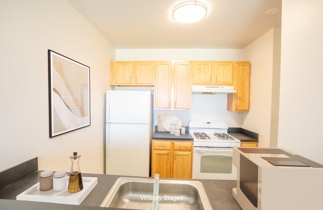 Building Photo - 3622 S State St