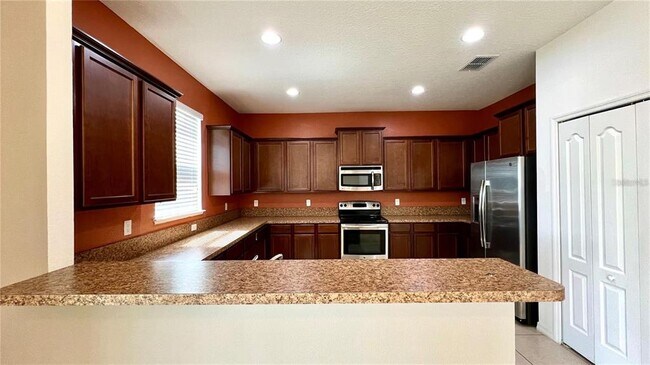 Building Photo - 3721 Maidencain St