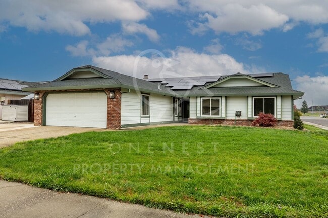 Primary Photo - Walking distance to Joiner Park; GREAT corner lot home in Lincoln CA