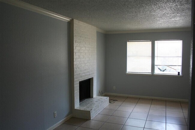 Building Photo - 5314 Atascosa Dr