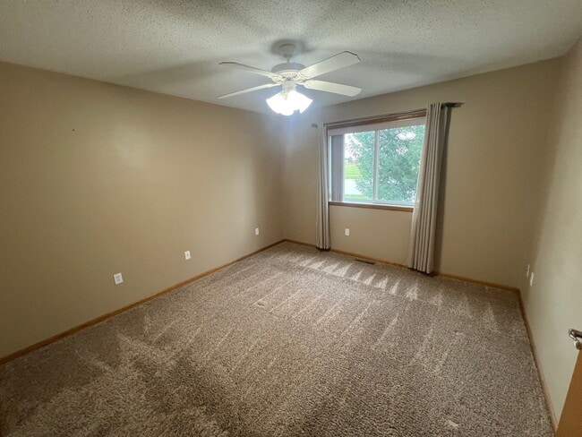 Building Photo - 4702 Curran Ct