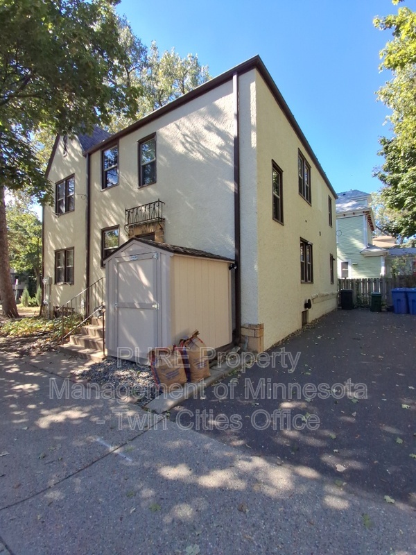 Building Photo - 1837 Franklin Ave SE