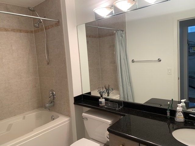 Building Photo - 165 N Canal St