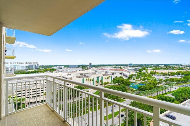 Building Photo - 19501 W Country Club Dr