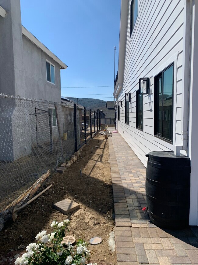 Building Photo - 14425 Hardtree Dr