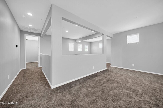 Building Photo - 25526 N 103rd Ave
