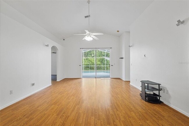 Building Photo - 10462 Lucaya Dr