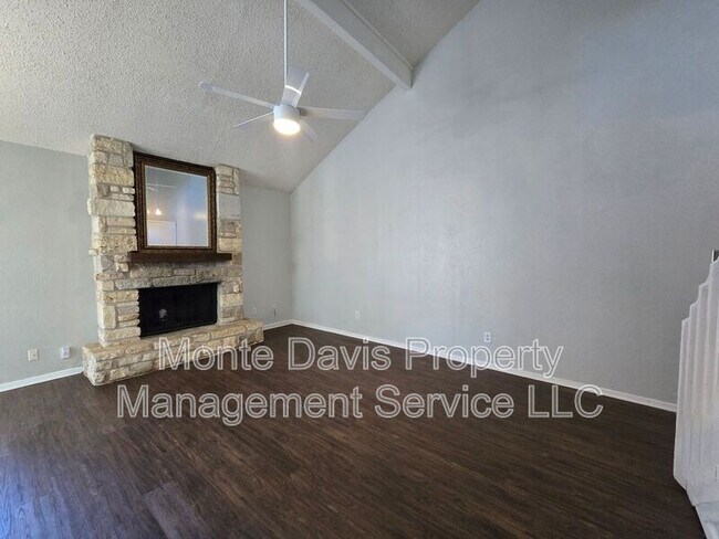 Building Photo - 1713 Cinnamon Path