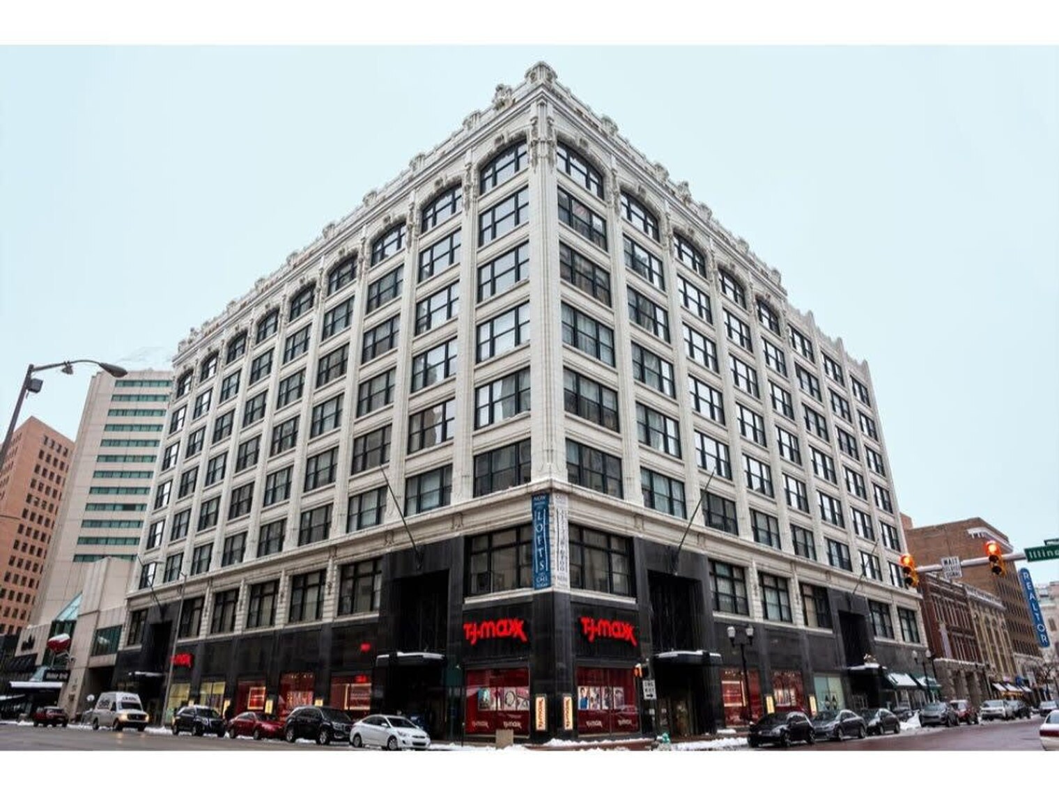 Building Photo - 50 N Illinois St