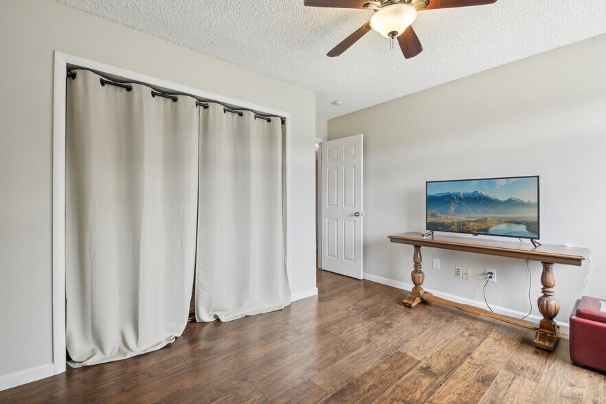 Building Photo - 5110 Williams Fork Trl