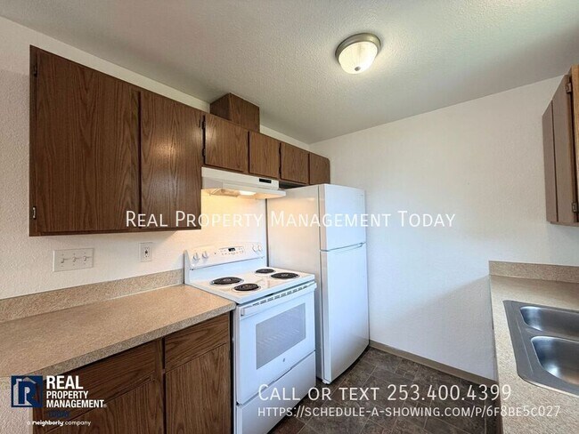 Building Photo - 9002-9154 154th Ave court NW