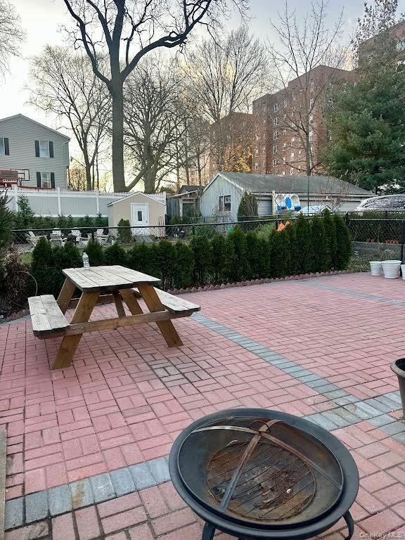 Building Photo - 87 Franklin Pl