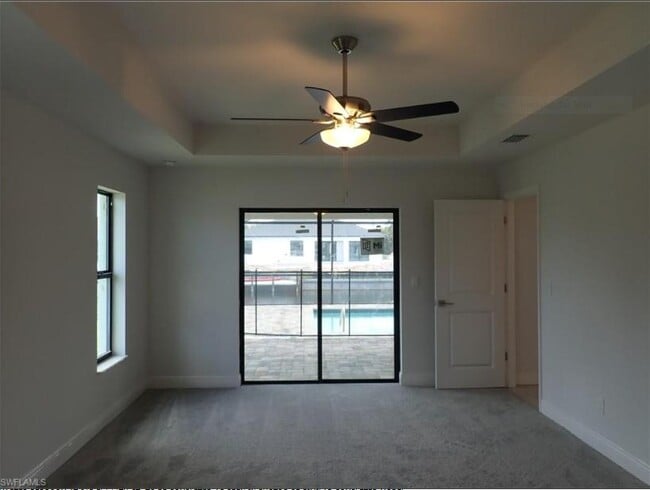 Building Photo - 815 SW 11th Ct