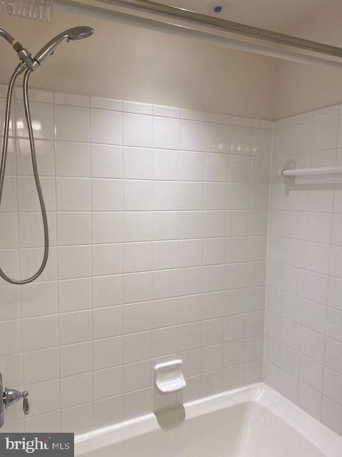 Building Photo - 145 Sandpiper Ct