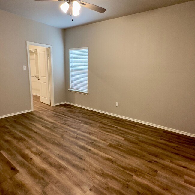 Building Photo - 1225 Preston Trails