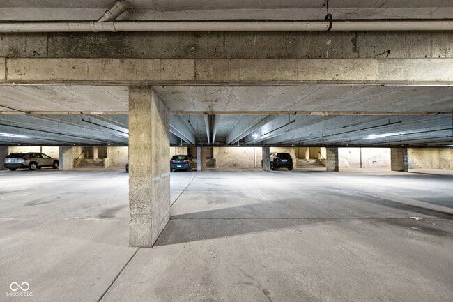 Building Photo - 1446 N Illinois St