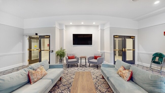 Building Photo - 150 Staniford St