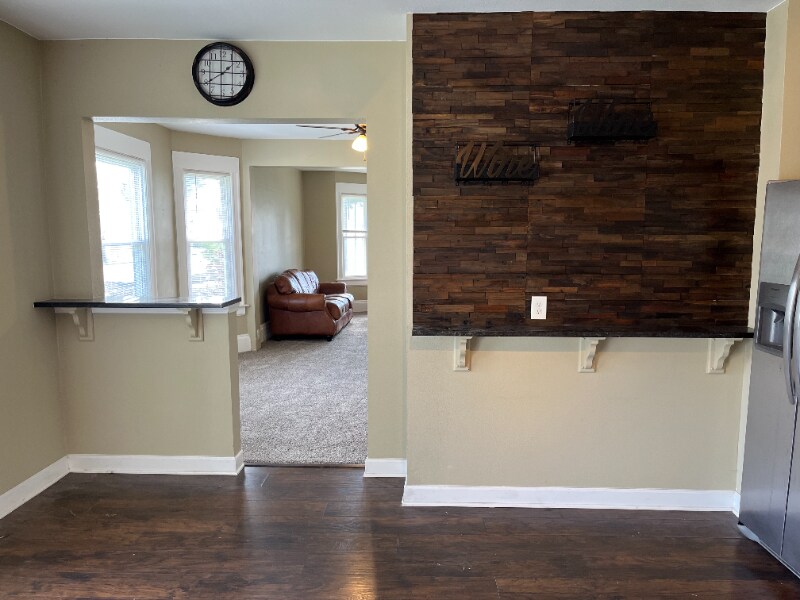 Building Photo - 602 Michigan Ave