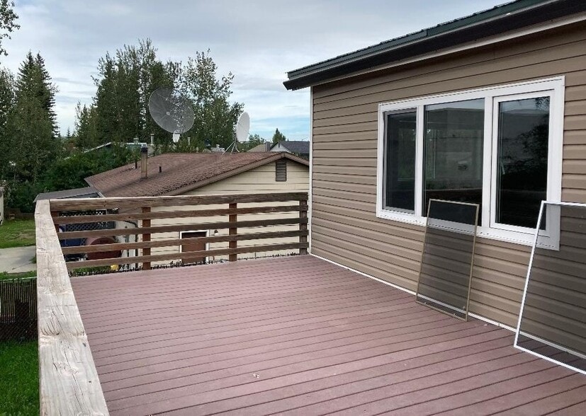 Building Photo - 1580 Market St