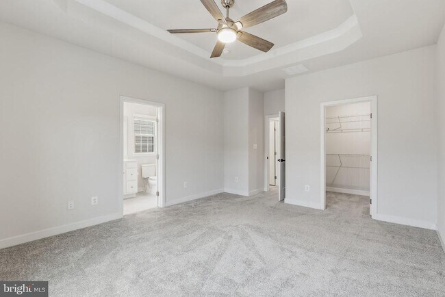 Building Photo - 18091 Red Cedar Rd
