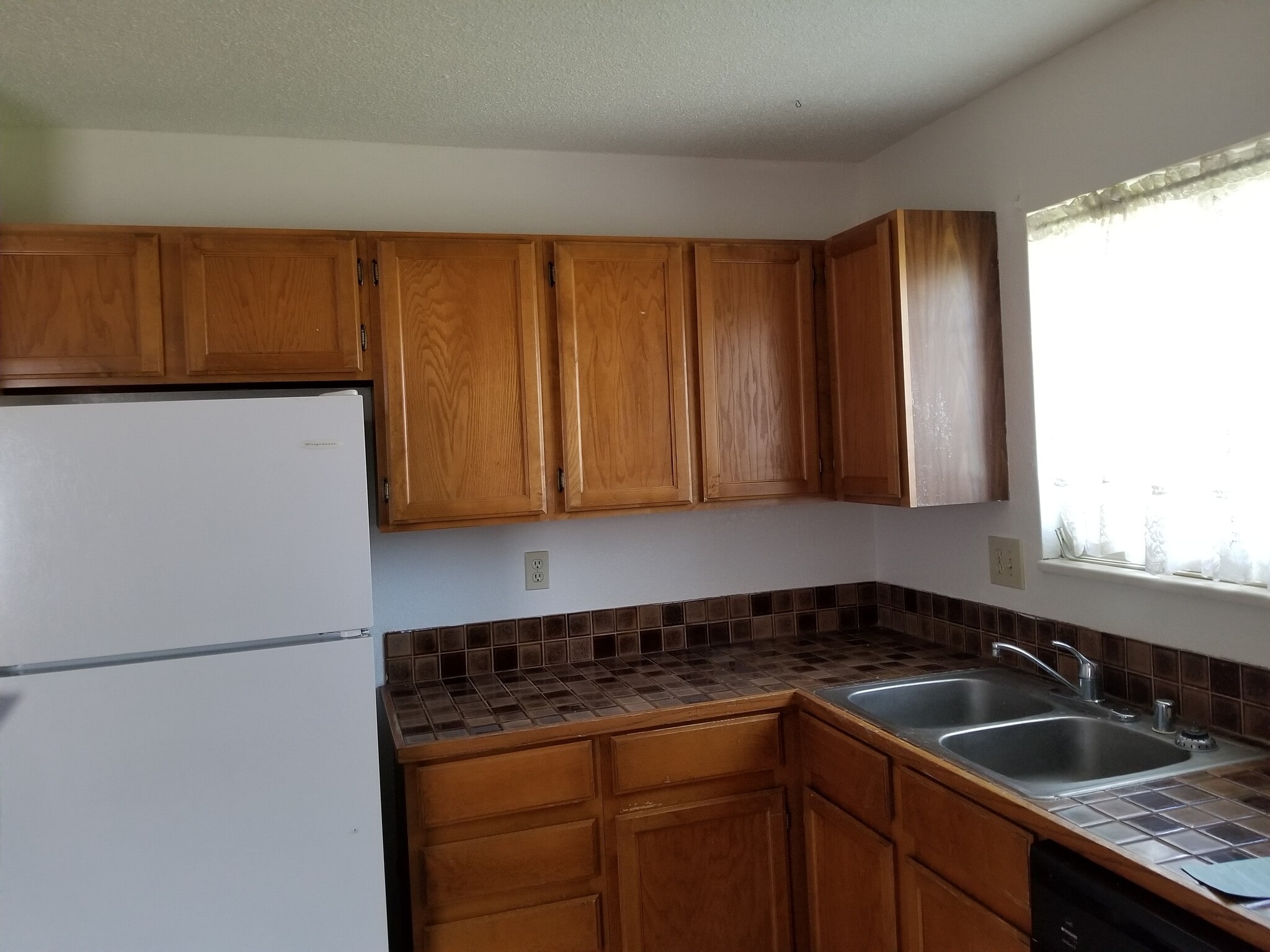 Building Photo - 909 44th Avenue Ct