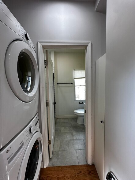 Bathroom 2 - 1908 S May St