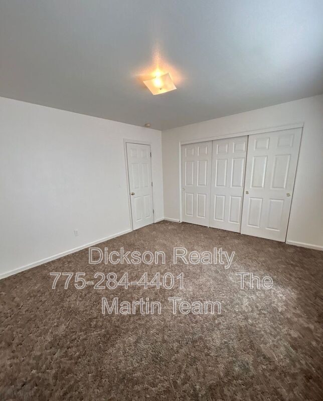 Building Photo - 408 10th St