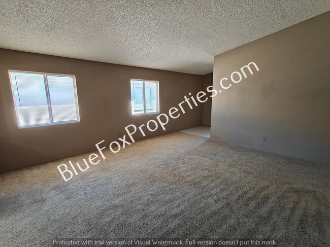 Building Photo - 1643 W Denning Ct