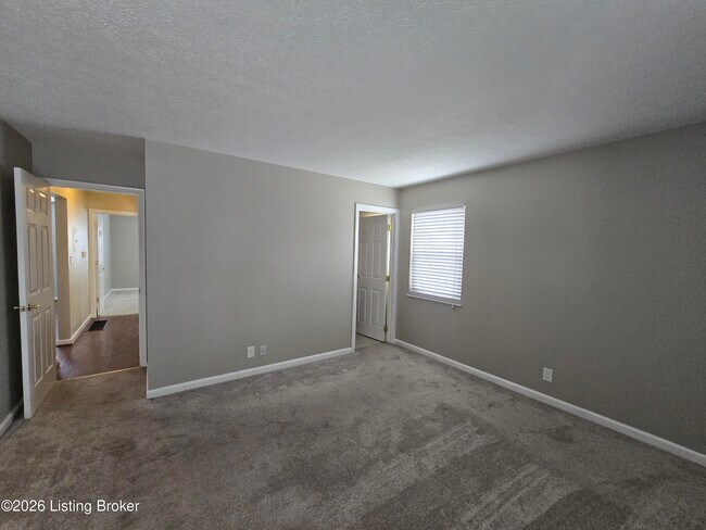 Building Photo - 2831 Goose Creek Rd